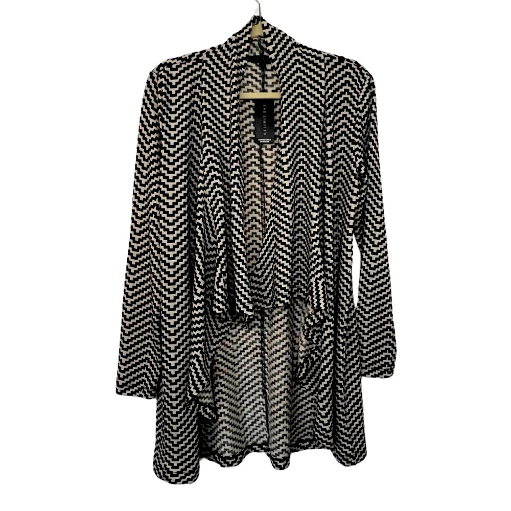 NWT Women’s The Limited Black & Ivory Chevron Convertible Cardigan Size M